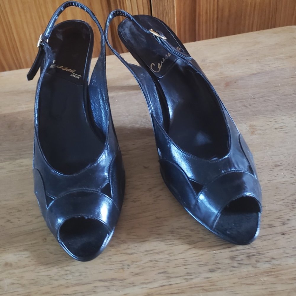 CARESSA black leather open toe heel shoes sz 8 M woman's